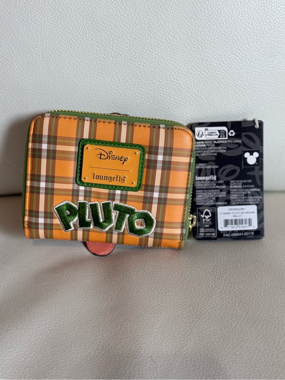 Loungefly Disney Pluto 95th Anniversary Zip Around Wallet - Picture 3 of 10